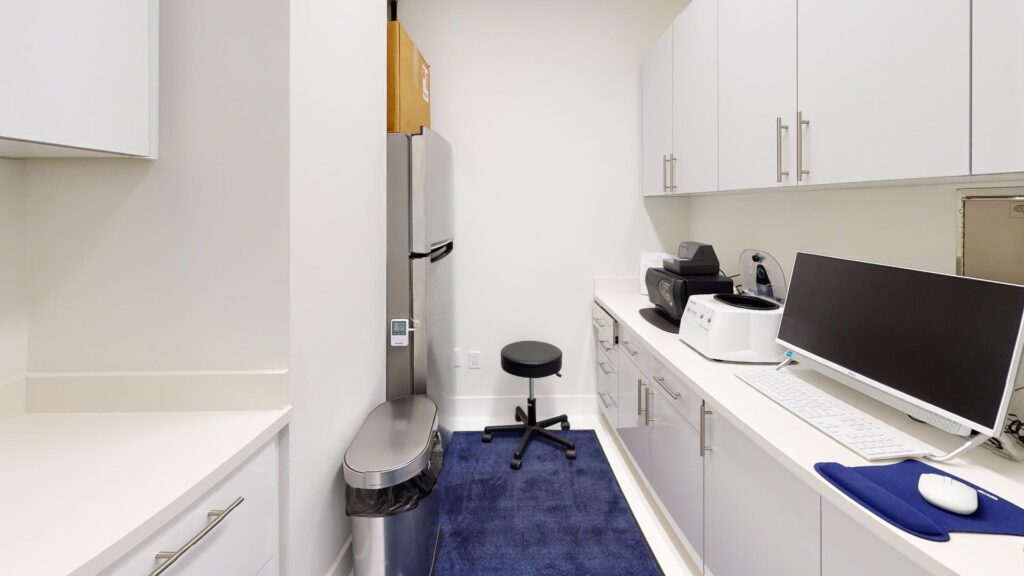 MedSmart-Wellness-Center-Laundry-copy.jpg